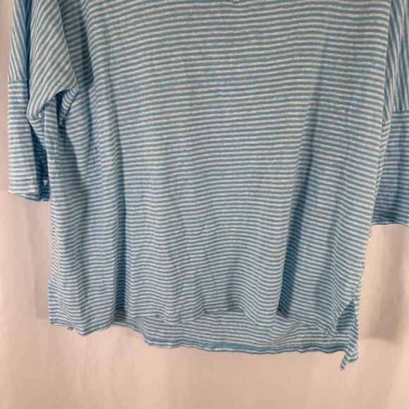 Chico's 100% Linen Blouse Women's 2 Large Blue White Striped Vneck 1/2 Sleeve - Picture 3 of 9